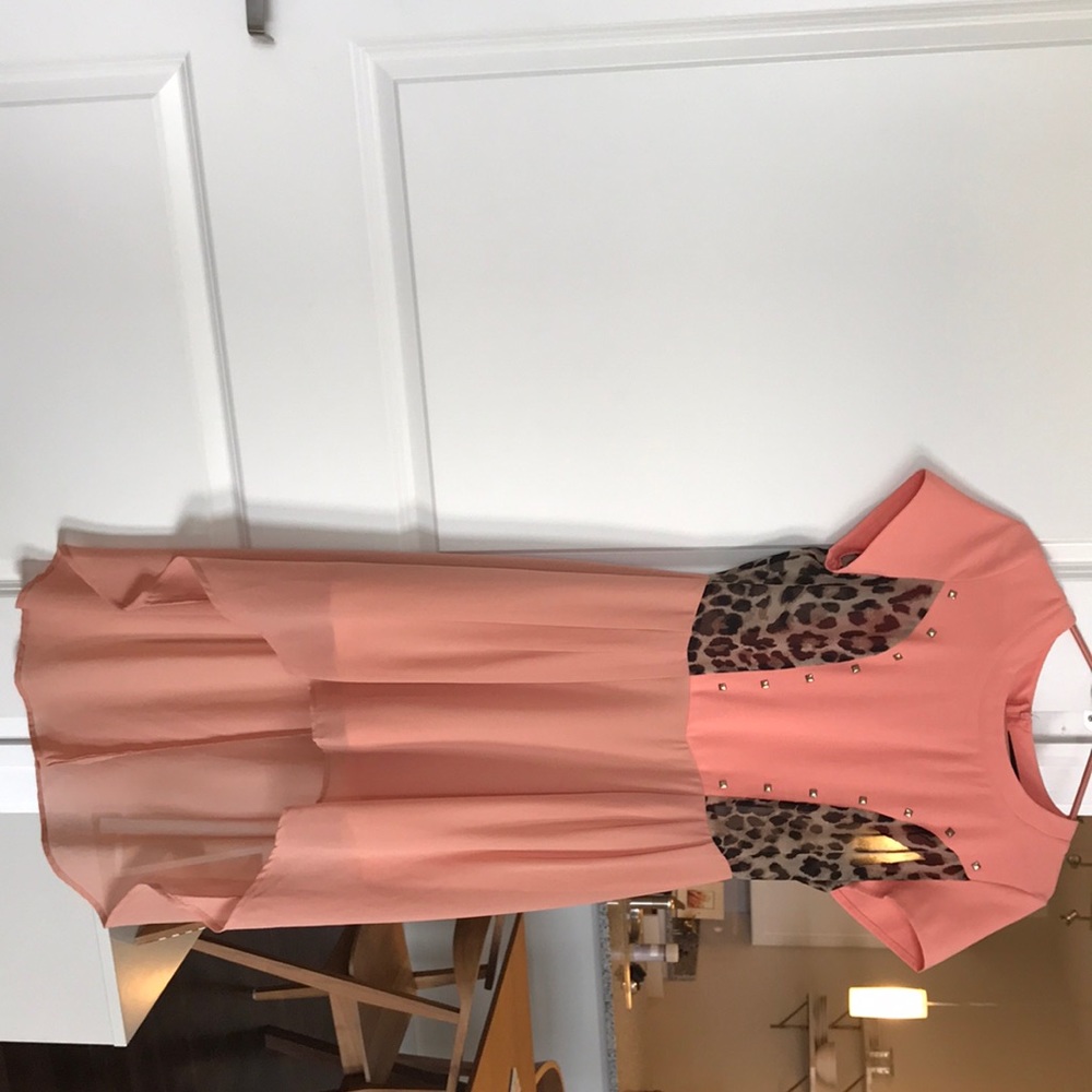 Adorable peach + leopard high-lo dress